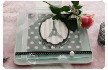 Serviette en papier tour eiffel