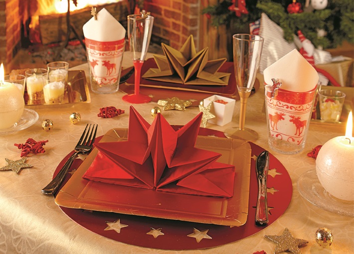 ambiance-cheminee-noël rouge
