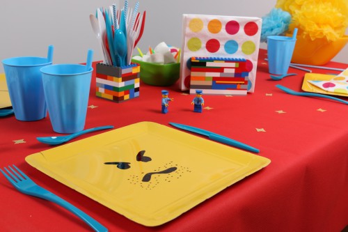 table anniversaire avec légo