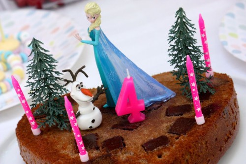 gateau anniversaire reine des neiges