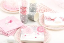 Table rose romantique pour la St Valentin