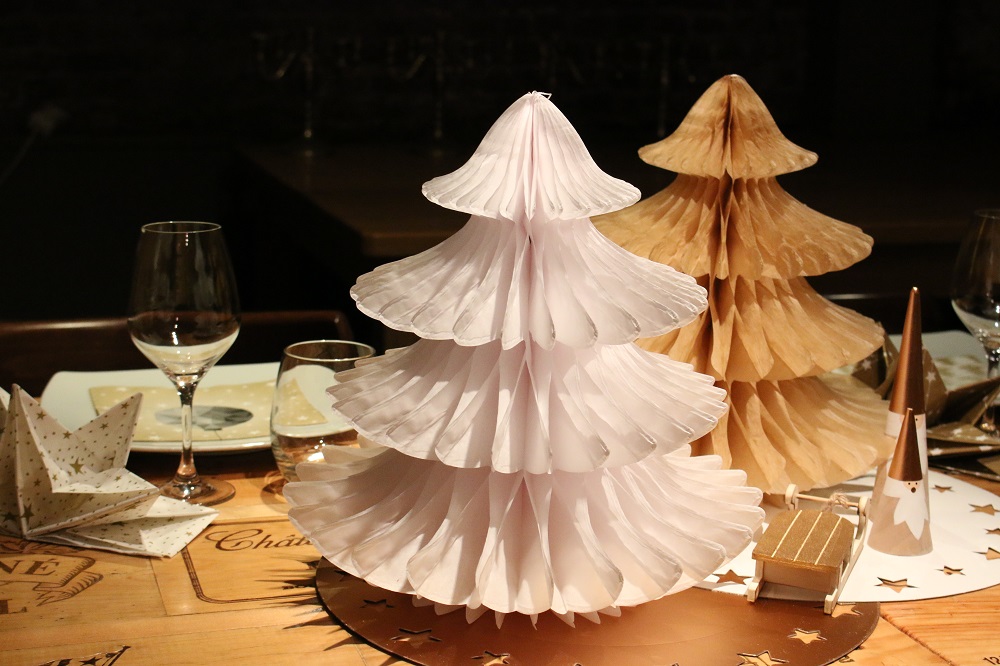 sapin or et blanc pour Noël Mesa Bella