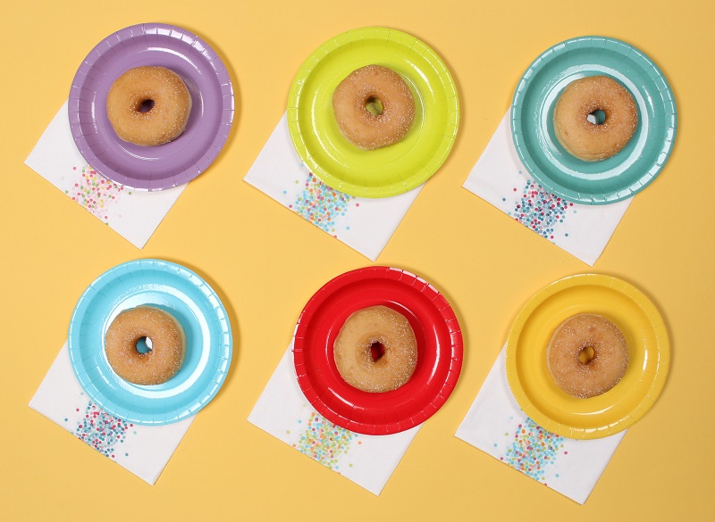 Assiettes de couleurs Instagram