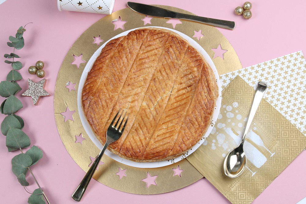 Table de fete rose et doré