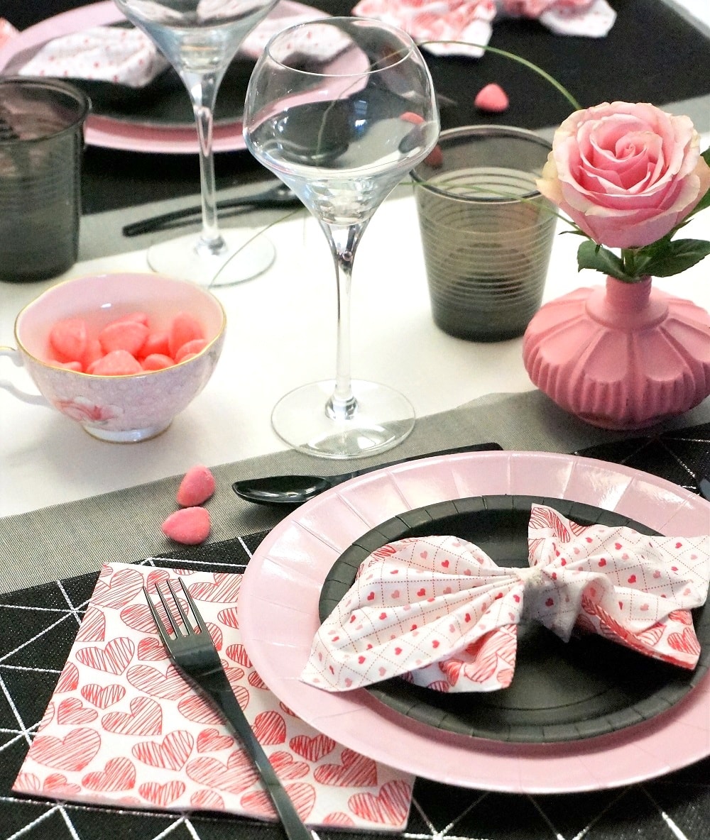 Saint valentin rose et noir