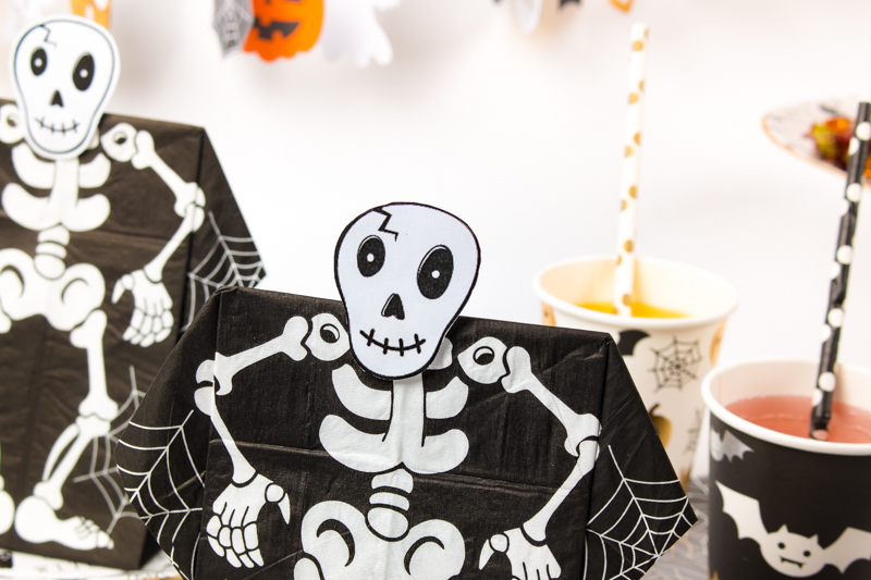 pour halloween tête de squelette à imprimer et découper 