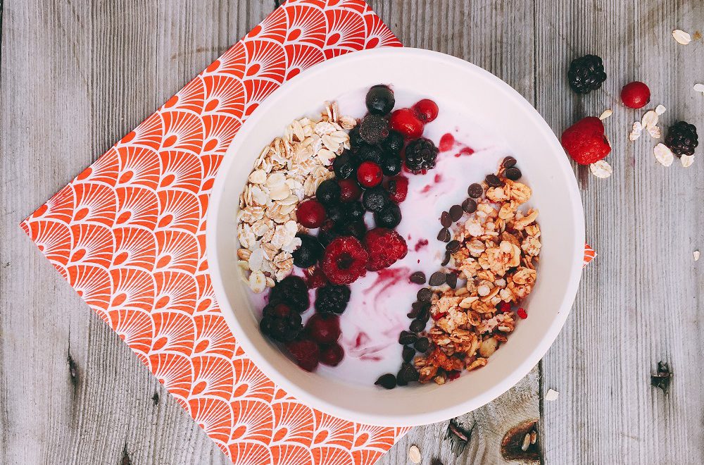 Smoothie bowl fruits rouges