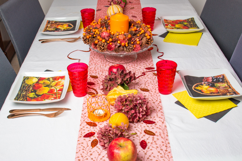 chemin de table organza et pailleté or