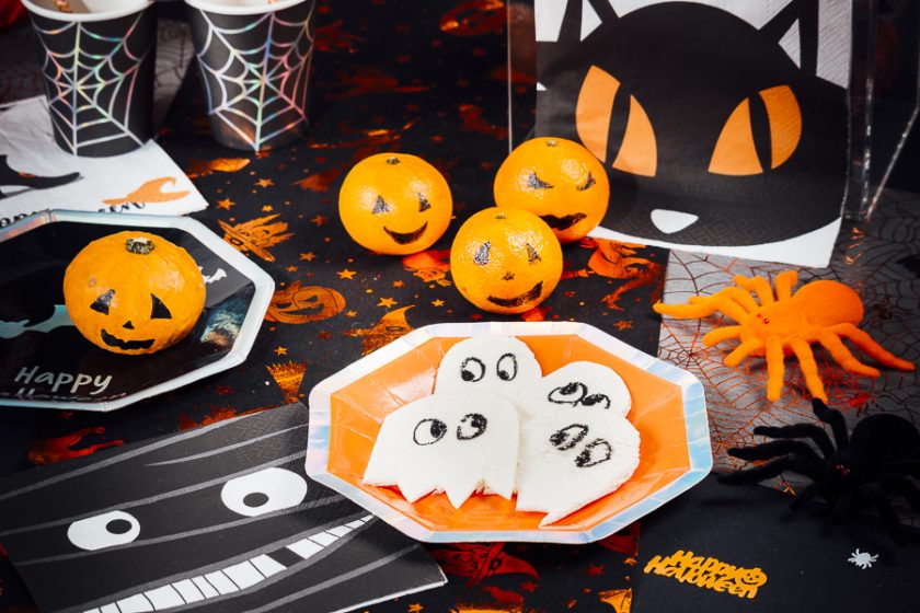 fantomesd pain de mie pour Halloween