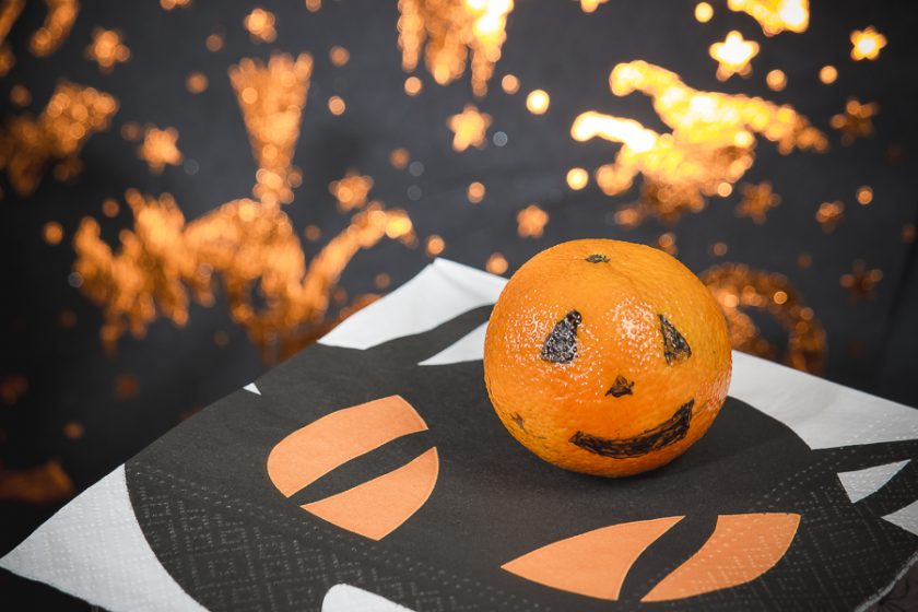 sedrviette en papier chat Halloween